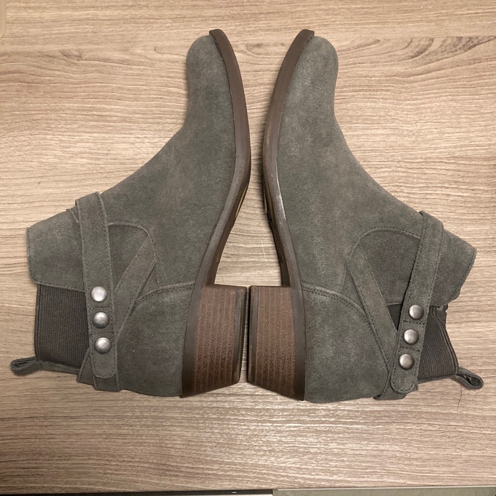 Kensie Gemella Charcoal Suede leather Ankle Booties 9 - Picture 10 of 15